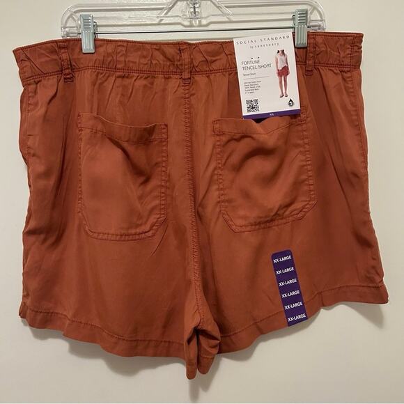Social Standard By Sanctuary Mid Rise Fortune Tencel Short XXL NWT - Picture 9 of 9